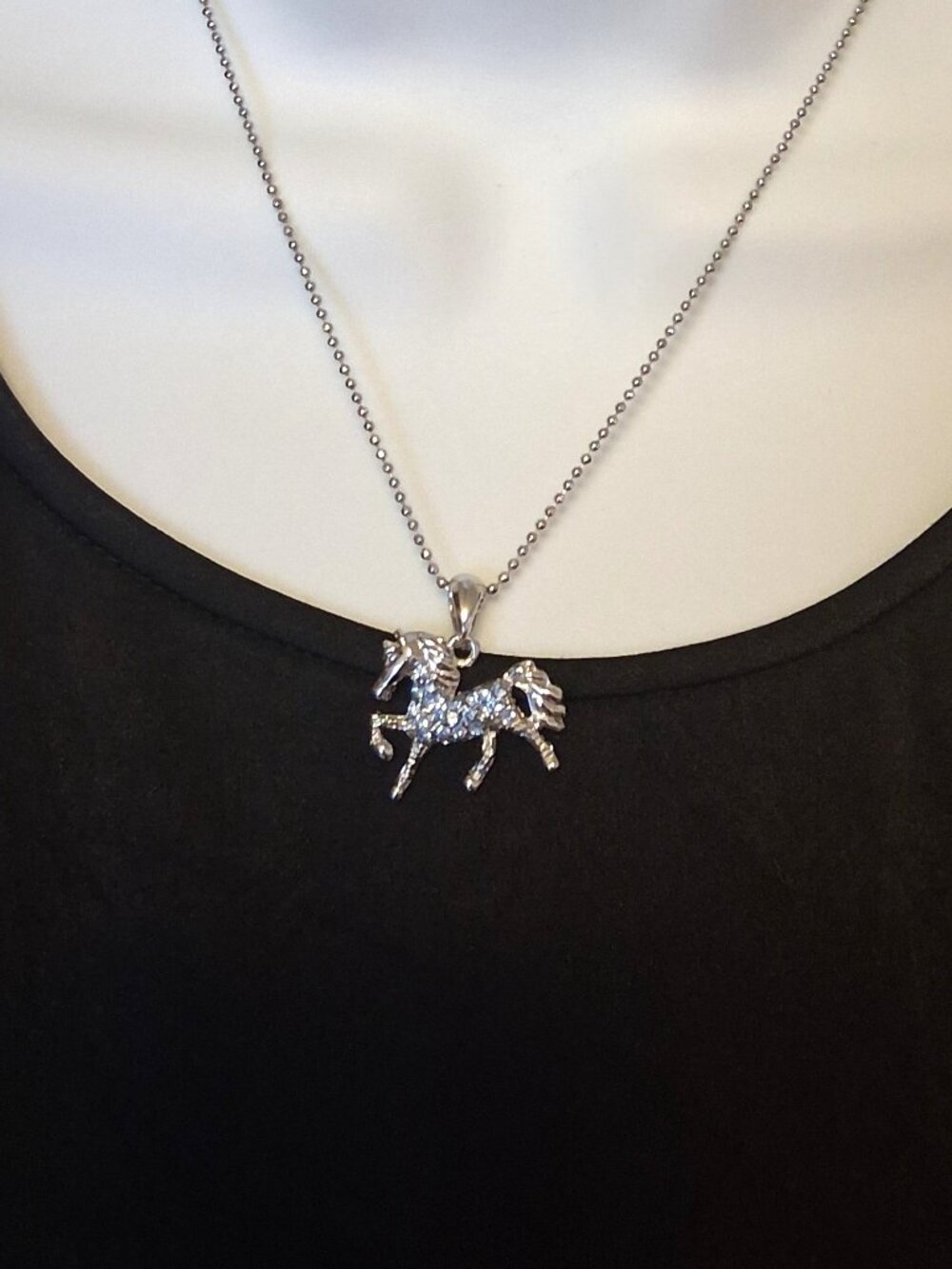 Vintage Artistic Horse Pendant Blue Austrian Crystal Silver-Plated Necklace - Picture 7 of 9